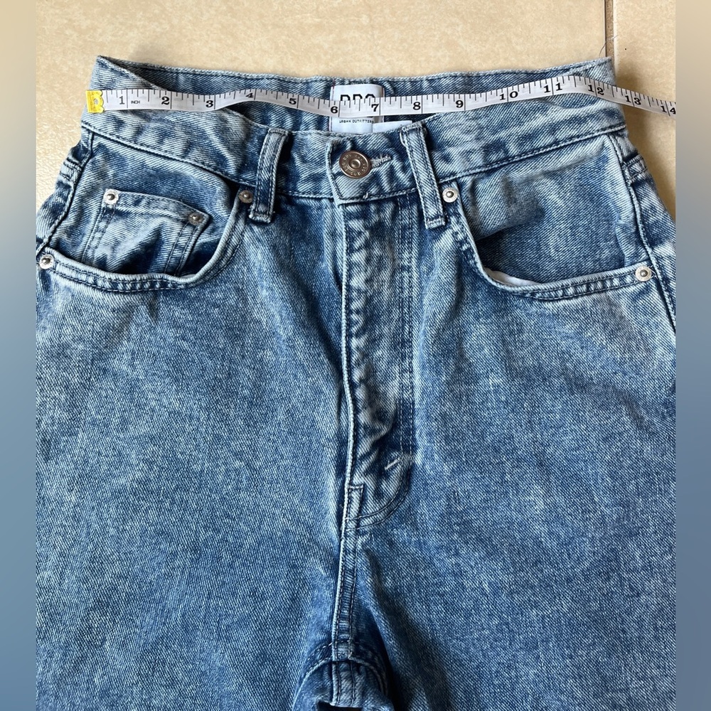 BDG Urban Outfitters High-Rise Baggy Jeans Women's 25 Blue Acid Wash - Picture 7 of 13